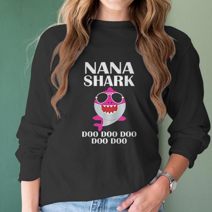 Nana Shark Doo Doo Doo Funny Nana Gift Women Long Sleeve Tshirt