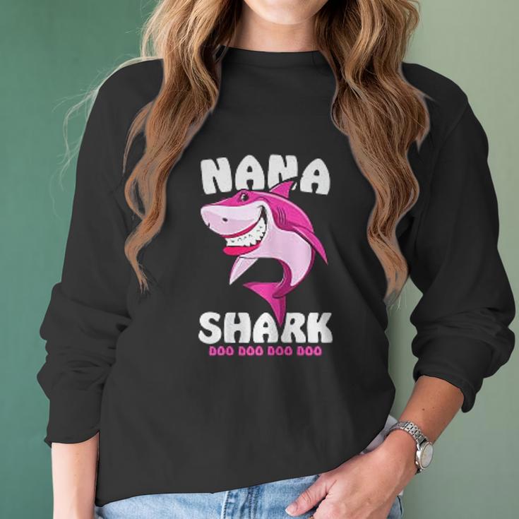 Nana Shark Doo Doo Doo Funny Nana Valentines Day Women Long Sleeve Tshirt