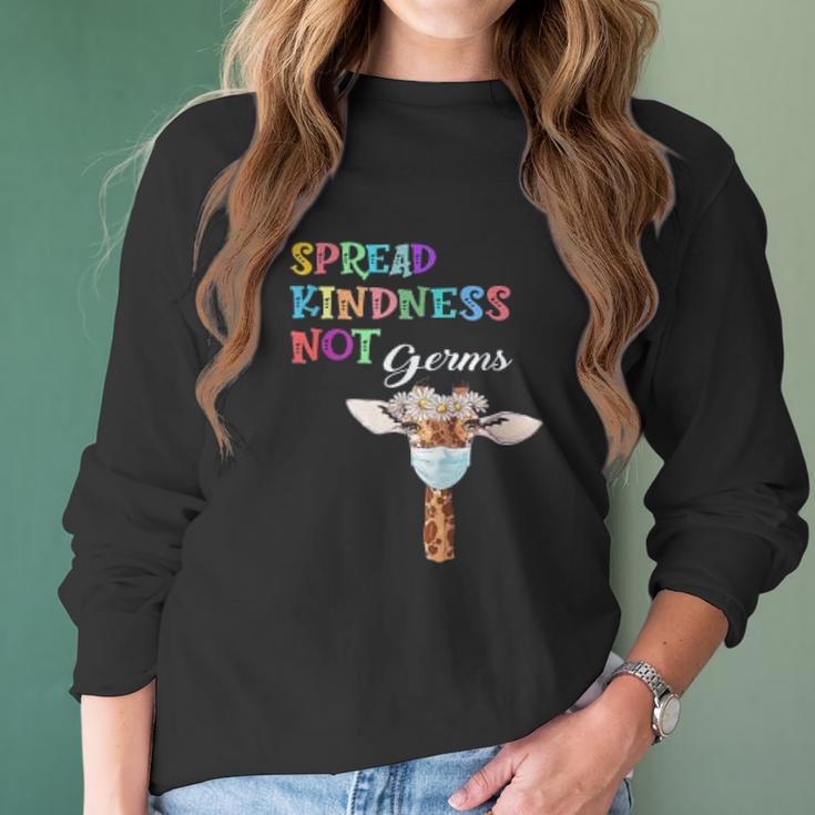 Spread Kindness Not Germs Funny Cute Giraffe Lover Social Distancing Women Long Sleeve Tshirt