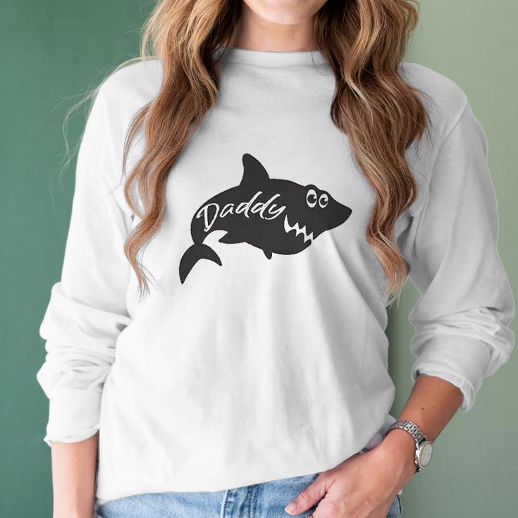 Daddy Shark Mommy Shark Dad Birthday Gifts Women Long Sleeve Tshirt