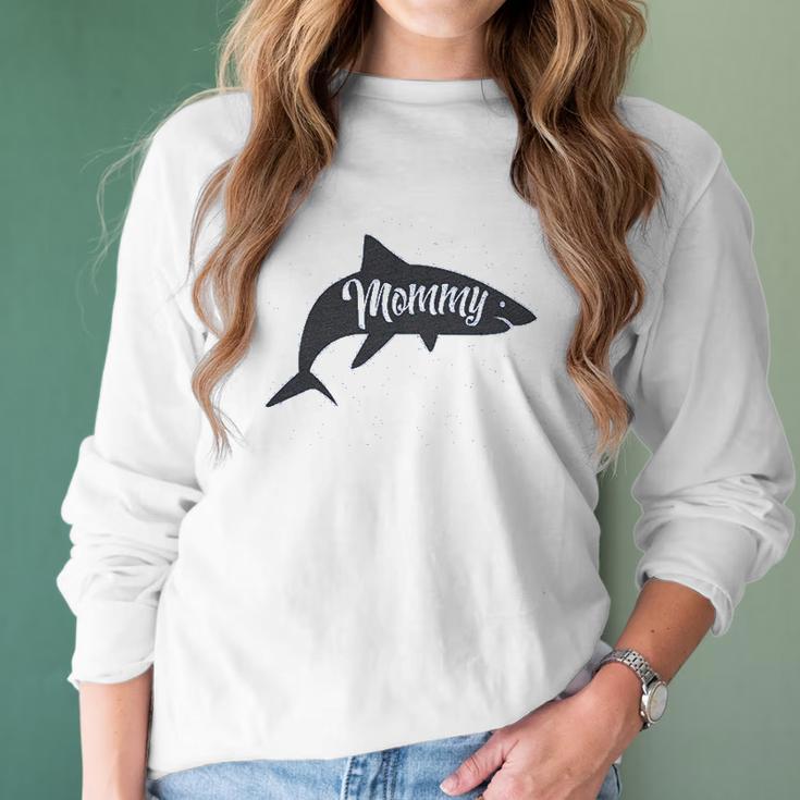 Mommy Shark Mom Gift Mothers Day Women Long Sleeve Tshirt