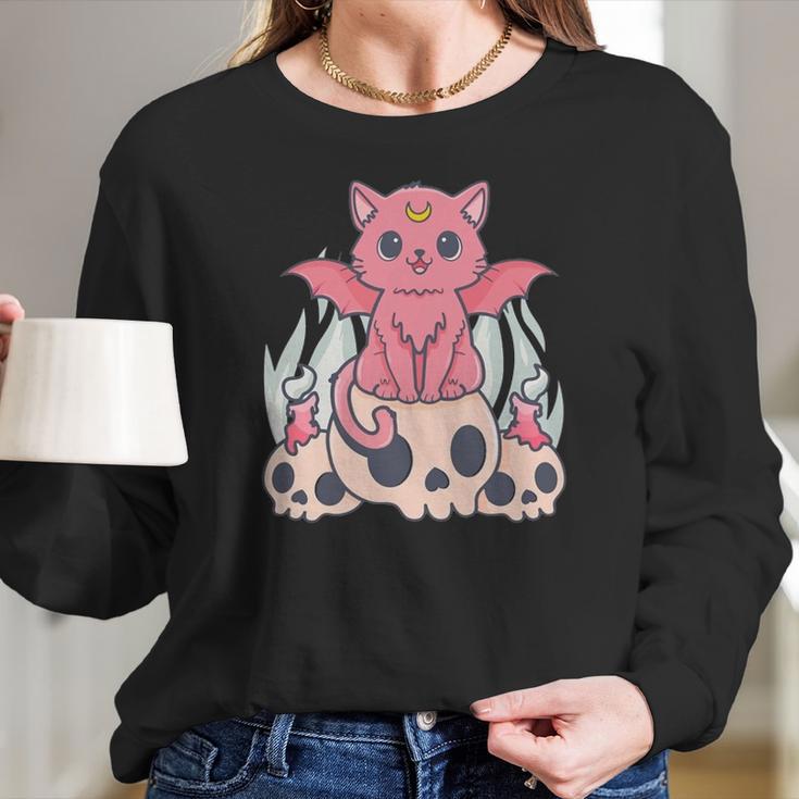 Bat Cat Kawaii Pastel Goth Cute Skulls Gift Cat Lover Men Women T-Shirt Graphic Print Casual Unisex Tee Women Long Sleeve Tshirt