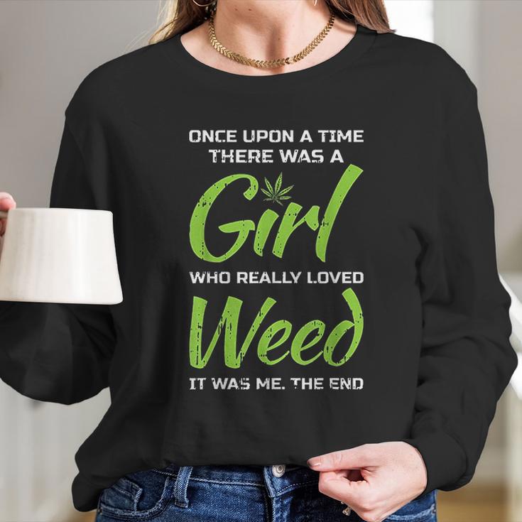 Girl Who Loves Weed Sarcastic Women Long Sleeve Tshirt