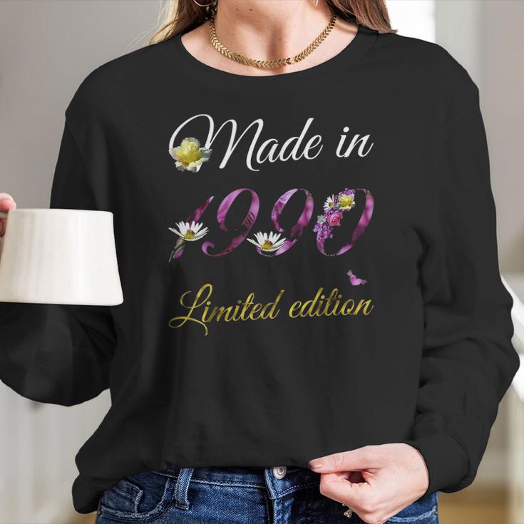 Made In 1990 - 31 Years Old Floral 1990 31St Birthday Gift Women Long Sleeve Tshirt