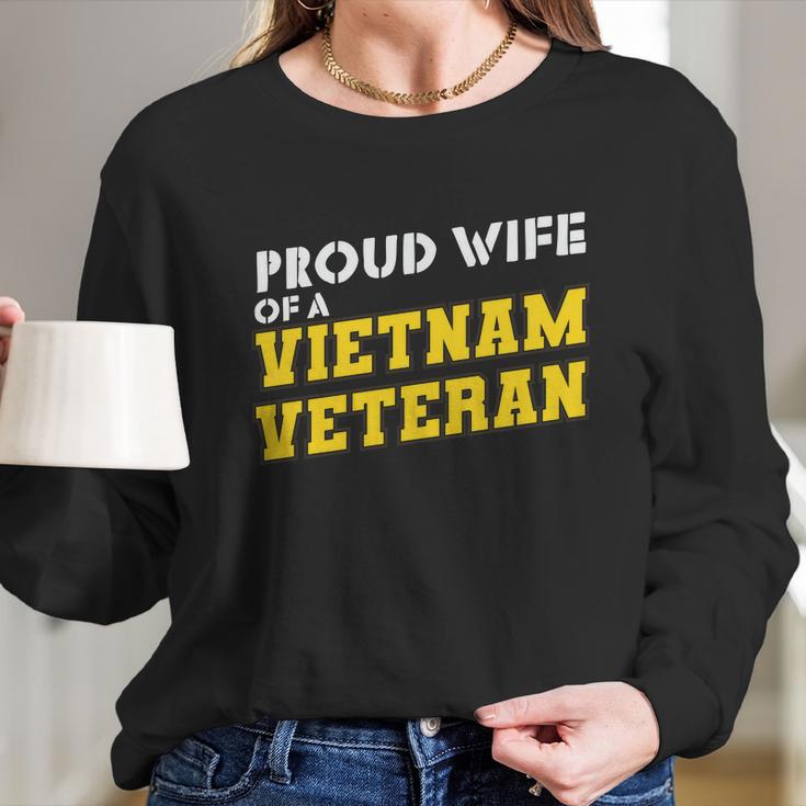 Proud Wife Of A Vietnam Veteran Us Army Veteran Day Graphic Design Printed Casual Daily Basic Women Long Sleeve Tshirt