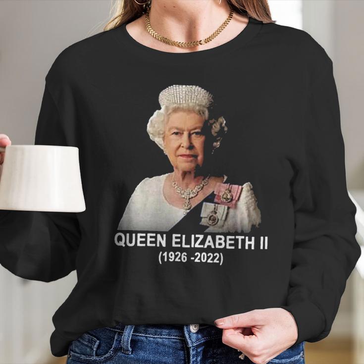 RIP Queen Elizabeth II 1926-2022 Gift Men Women T-Shirt Graphic Print Casual Unisex Tee Women Long Sleeve Tshirt