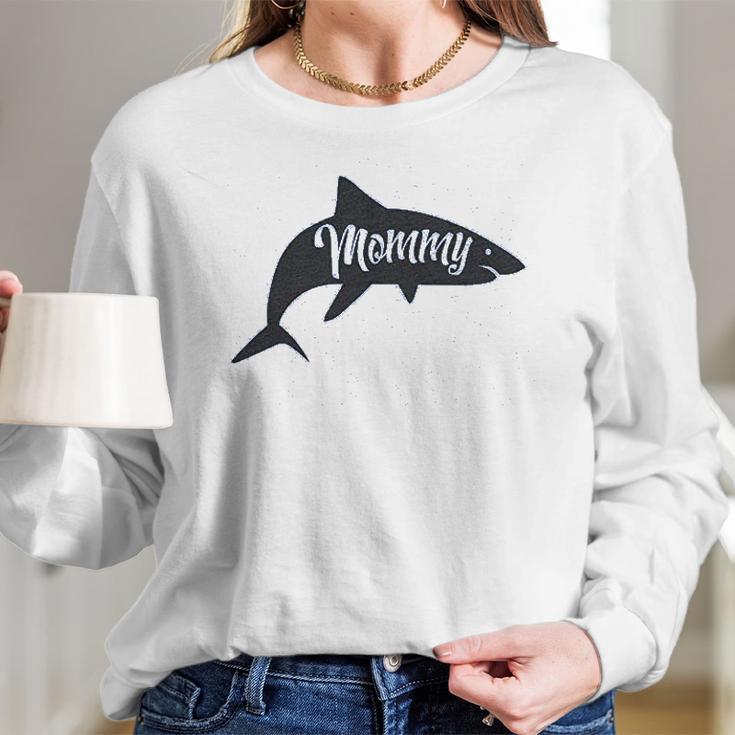 Mommy Shark Mom Gift Mothers Day Women Long Sleeve Tshirt