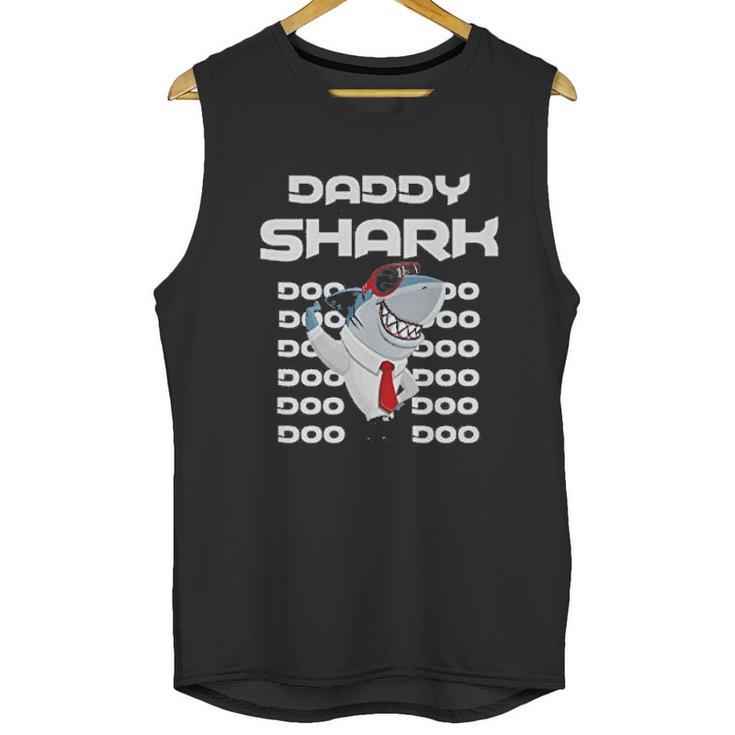 Daddy Shark Cool Dad Dad Birthday Gifts Men Tank Top