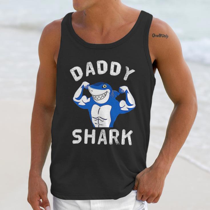 Daddy Shark Gym Lover Dad Birthday Gifts Men Tank Top