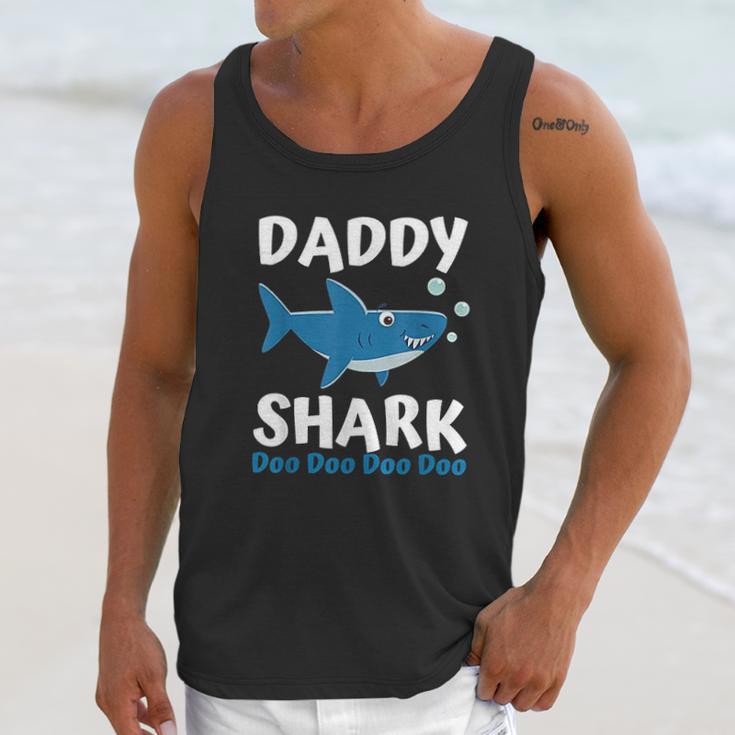 Fathers Day Daddy Shark Doo Doo Men Tank Top