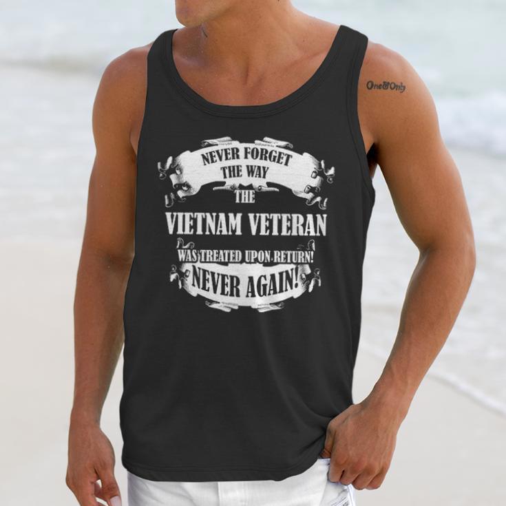 Never Forget The Way Vietnam Veteran Was Treated Men Tank Top