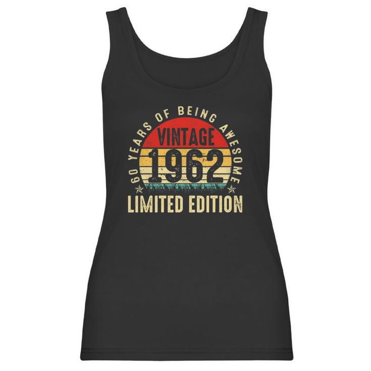 60 Years Old Awesome Vintage 1962 Retro 60Th Birthday Party Women Tank Top