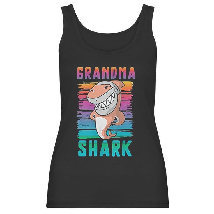 Grandma Shark Funny Retro Vintage Grandmother Women Tank Top