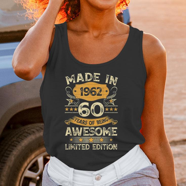 60 Years Old Vintage Made In 1962 Gift 60Th Birthday Party Women Tank Top