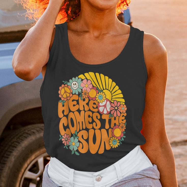 Retro Here Comes The Sun Floral Summer Family Vavation 2022 Men Women T-Shirt Graphic Print Casual Unisex Tee Women Tank Top