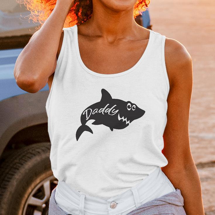 Daddy Shark Mommy Shark Meaningful Gifts For Mom Women Tank Top