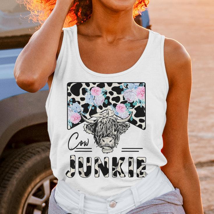 Retro Cow Junkie Highland Cow Floral Western Country Cowgirl Women Tank Top