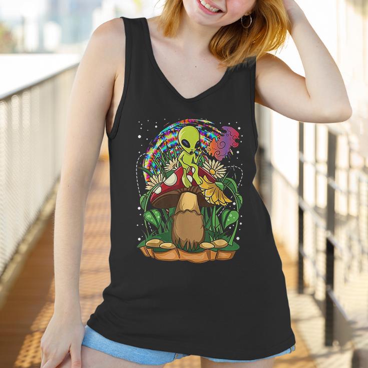 Funny Magic Mushroom Alien Trippy Shroom Lsd Gift Acid Trip Women Tank Top