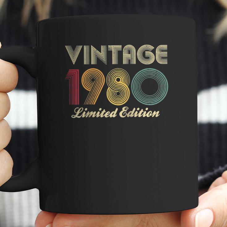 1980 40Th Birthday Gift Vintage Limited Edition Men Women Raglan Baseball Tee Coffee Mug