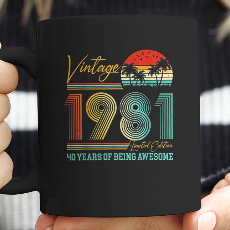 40Th Birthday Gift Vintage 1981 Retro 40 Years Old Coffee Mug