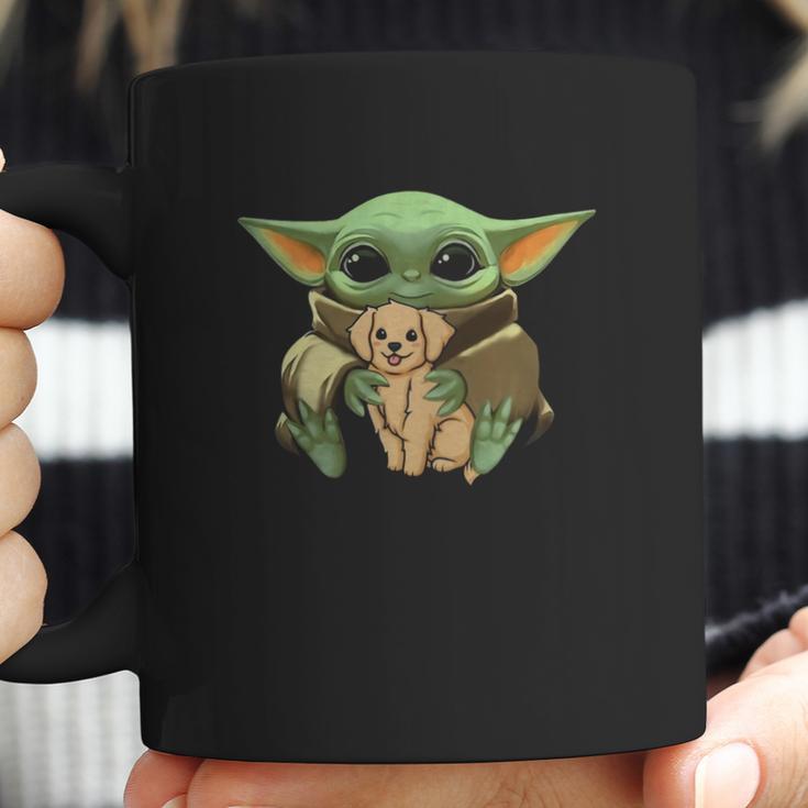 Baby Yoda Hug Golden Retriever Coffee Mug