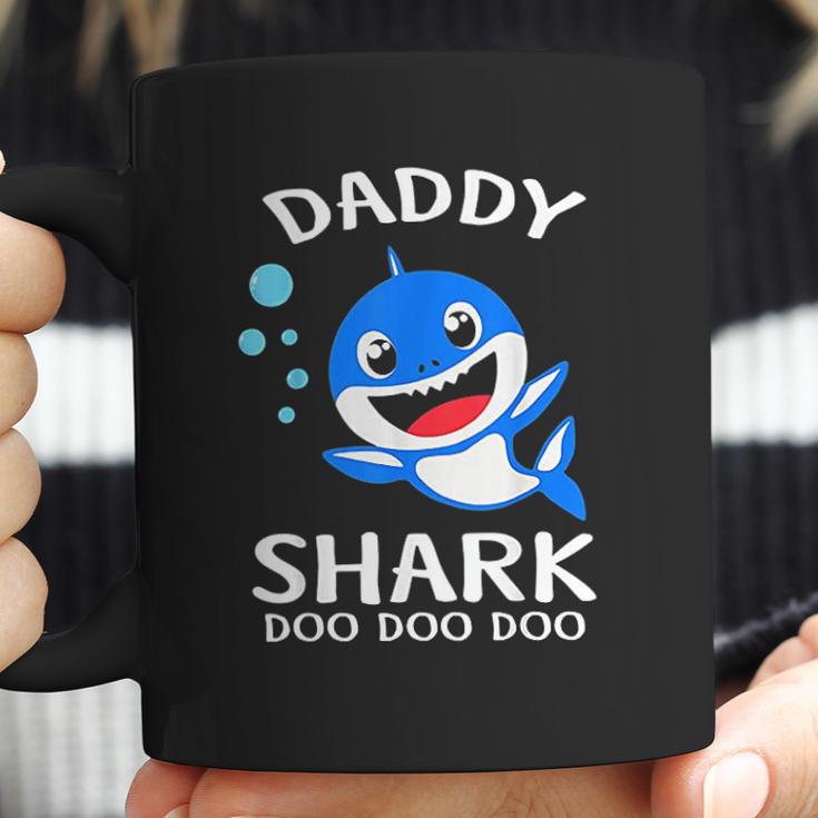 Daddy Shark Doo Doo Funny Fathers Day Gift Coffee Mug