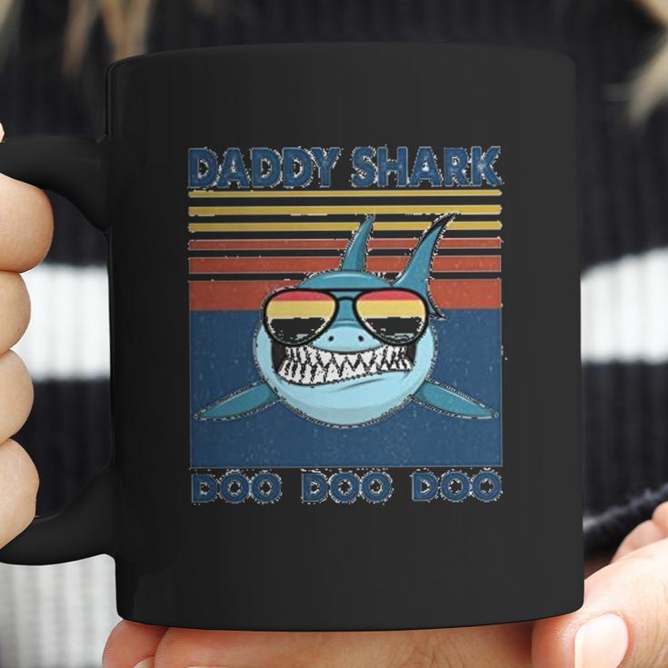 Daddy Shark Wears Sunglasses Dad Birthday Gifts Coffee Mug