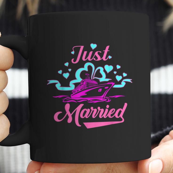 Just Married Newlyweds Cruise Honeymoon Graphic Design Printed Casual Daily Basic Coffee Mug