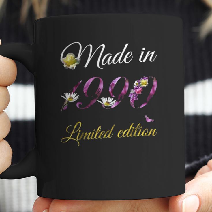 Made In 1990 - 31 Years Old Floral 1990 31St Birthday Gift Coffee Mug