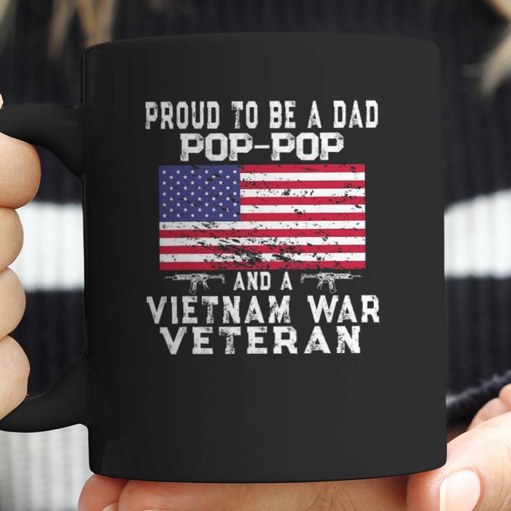 Mens Proud Dad Pop-Pop Vietnam War Veteran - Retro Us Flag Grandpa Coffee Mug