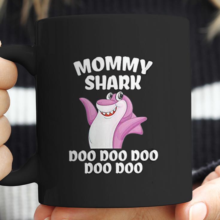 Mommy Shark Doo Doo Funny Gift Idea Coffee Mug