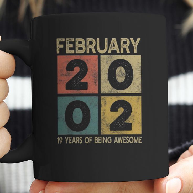 Retro Born In 2002 Limited Edition 19Th Bday 19 Years Old Coffee Mug