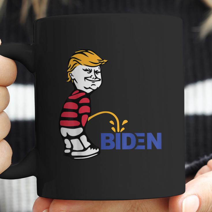 Trump 2021 Peeing Pissing Pee On Biden Anti Biden Coffee Mug