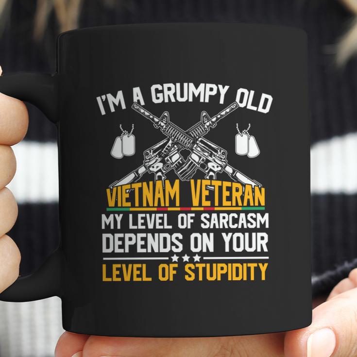 Veteran Day Im A Grumpy Old Vietnam Veteran Graphic Design Printed Casual Daily Basic Coffee Mug