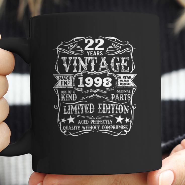 Vintage 1998 Best Cool 22 Years Old 22Nd Birthday Gift Coffee Mug