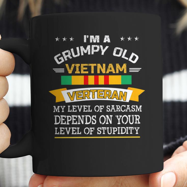 Vintage Im A Grumpy Old Vietnam Veteran For Men Coffee Mug