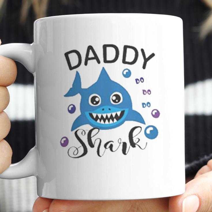 Daddy Shark Doo Doo Cute Funny Family Cool Fathers Day Gift Coffee Mug