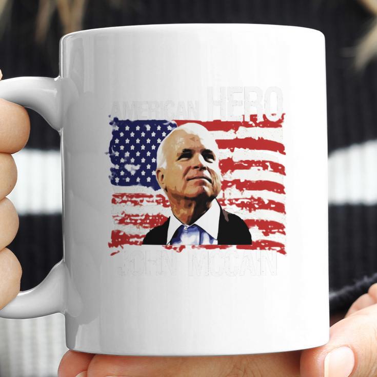 John Mccain T-Shirt - American Hero Retro Flag Usa Shirt Coffee Mug