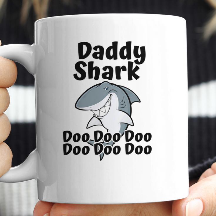 Mens Daddy Shark Doo Doo Doo Matching Family Shirt Coffee Mug