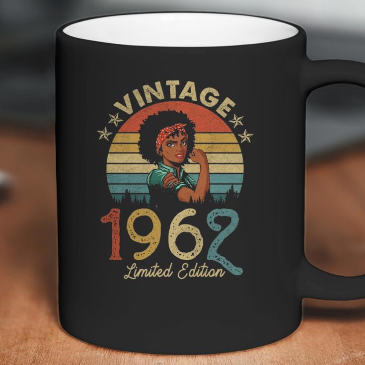 60 Years Old Vintage 1962 Made In 1962 60Th Birthday Women Coffee Mug