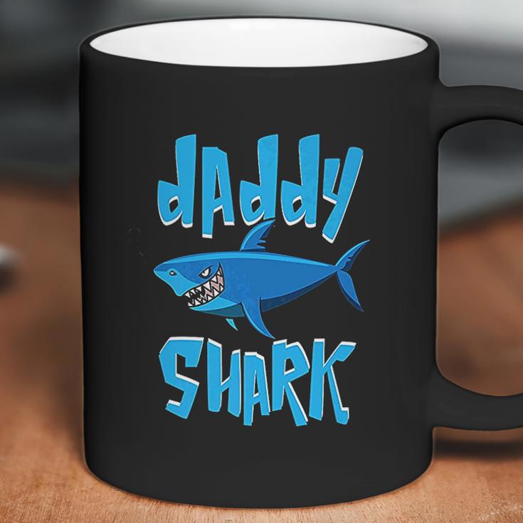 Daddy Shark Cute Papa Loves Sharks Coffee Mug