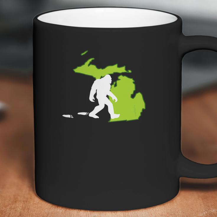 Michigan State Bigfoot Hunter Coffee Mug