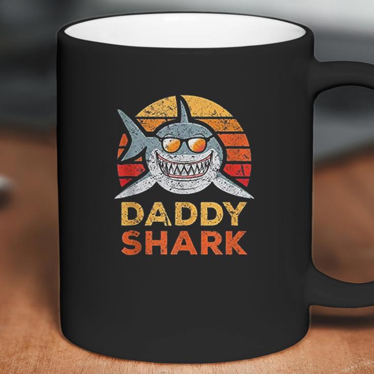 Retro Daddy Shark Design Funny Fathers Day Gift Dad Coffee Mug