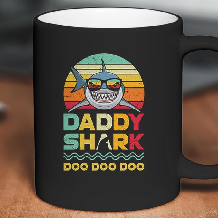 Retro Vintage Daddy Shark Doo Doo Coffee Mug