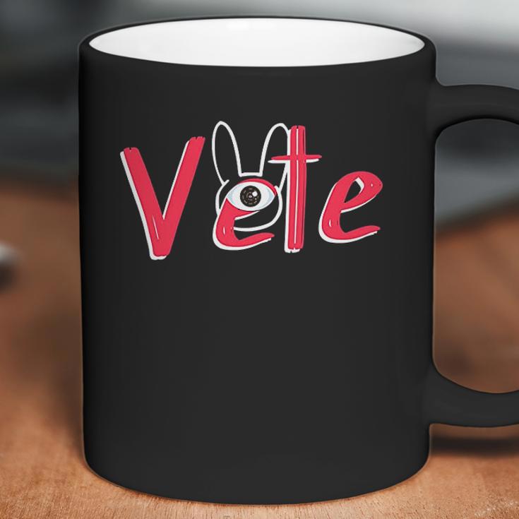 Vete One Eye Trap Bunny Silhouette Coffee Mug