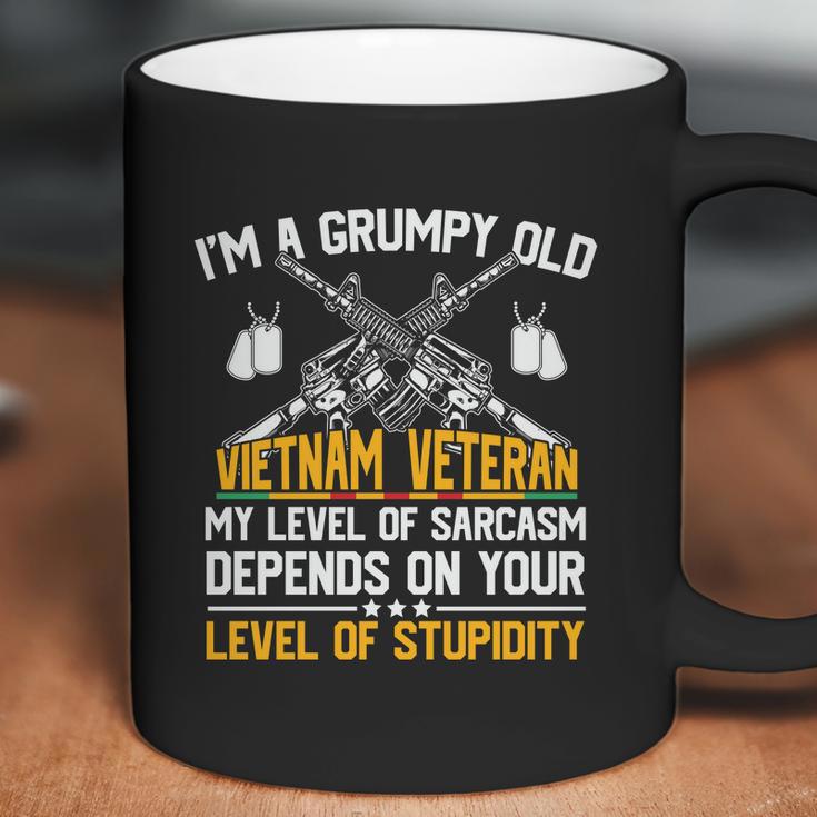 Veteran Day Im A Grumpy Old Vietnam Veteran Graphic Design Printed Casual Daily Basic Coffee Mug