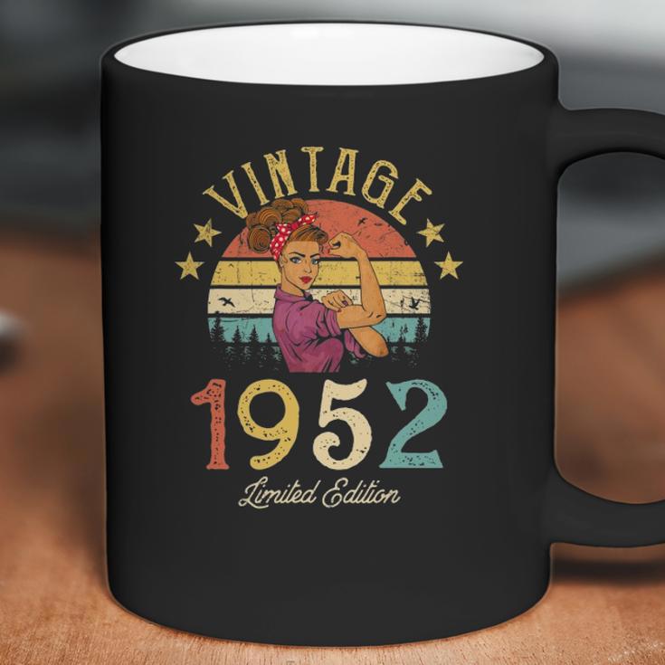 Vintage 1952 Made In 1952 70Th Birthday Women 70 Years Old Coffee Mug