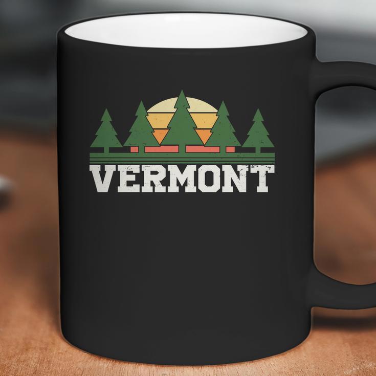 Vintage Vermont Retro Logo Coffee Mug