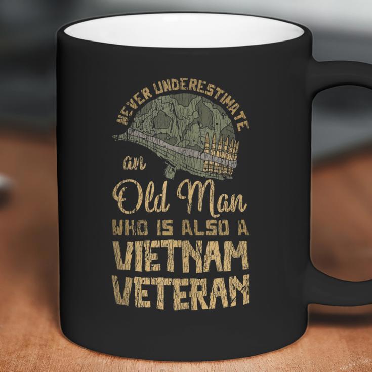 Vintage Veteran Grandpa Proud Army Vietnam Veteran Old Man Coffee Mug