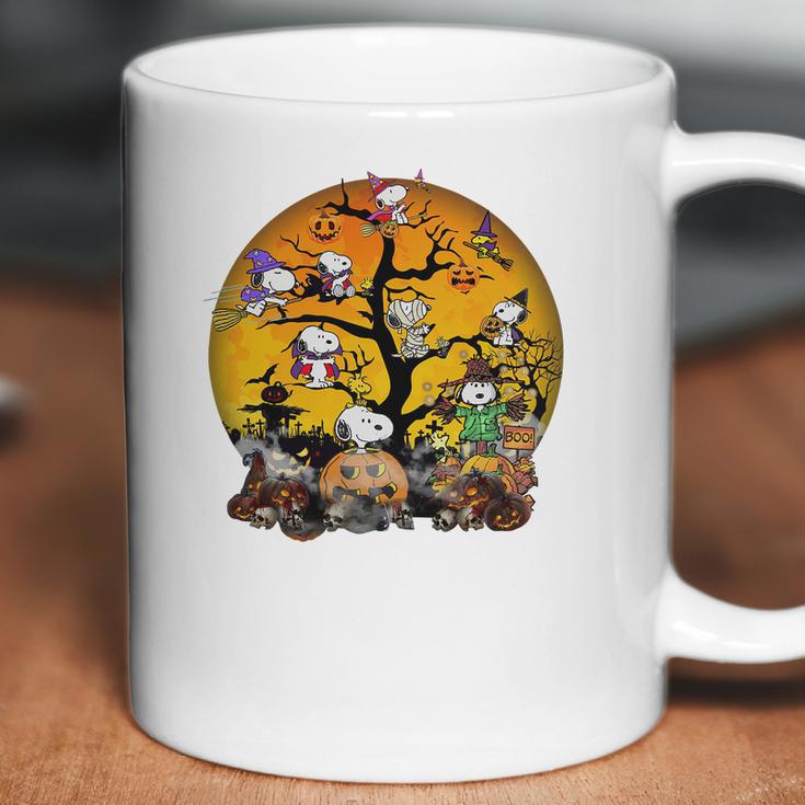 Peanuts Snoopy Halloween Tree Shirt Coffee Mug